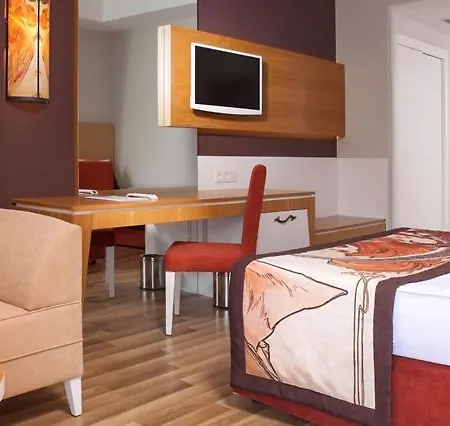 호텔 Orange Palace 5*
